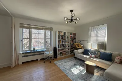 11 Monmouth Ct #3