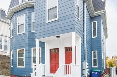 4 Osgood St #3