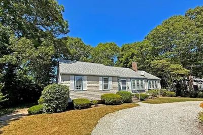 76 Braxton Rd 1