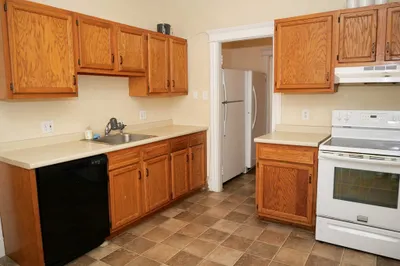 223 Saint Paul St #2