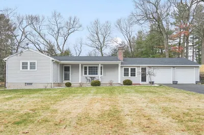 61 Ridgecrest Dr 1