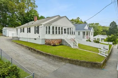 89 Kilmer Ave