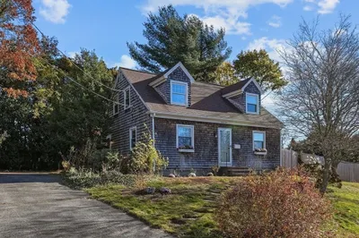 34 Seward Ave