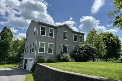 25 Oliver Pl 1