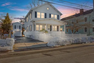 67 Bridge St