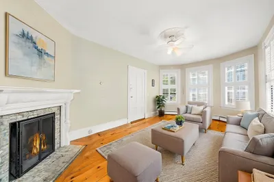 146 North St #1