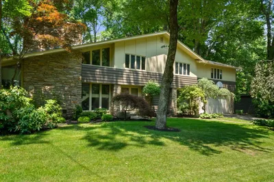 62 Oak Hill Rd 1