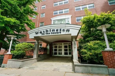 1600 Beacon St #205