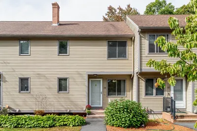 130 Cortland Cir #130