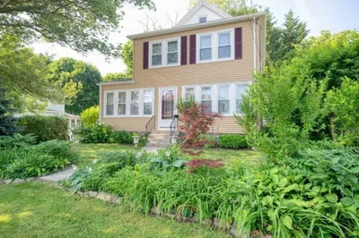 24 Pierce Ct