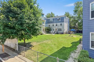 34 Cobden St 1