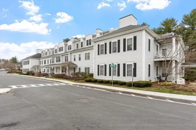 27 Hartland Way #309 1