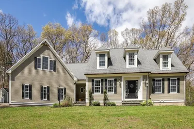 8 Alstead Path 1