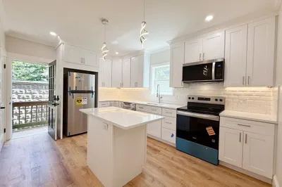 47 Walker Street #1
