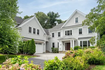 88 Woodbine Circle 1