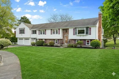 11 Hingston Circle 1