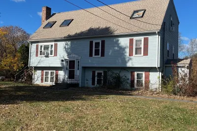 5 Stanley Avenue #1 1