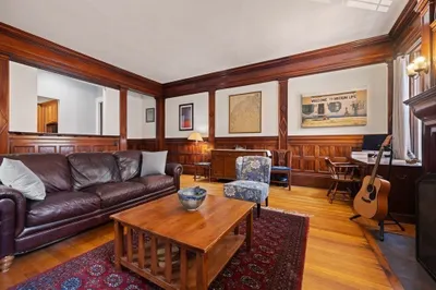 349 Commonwealth Ave #1B