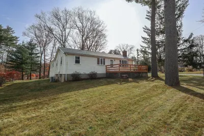 1 Davida Rd