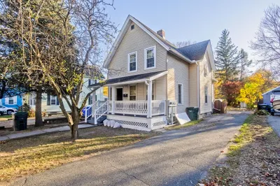 168 Allen St 1
