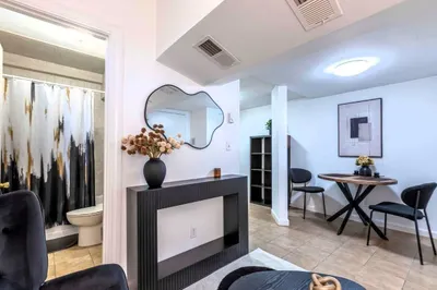 1 Dana Street #2 1
