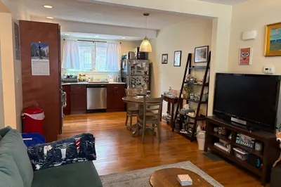 18 Cottage Park Ave #1