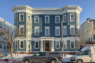 15 Medford St #4