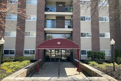 68 Main St #46C 1