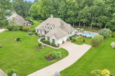 147 Peachstone Glen 1