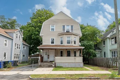 123-125 Ranney St