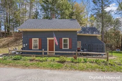 44 Moss Brook Rd 1