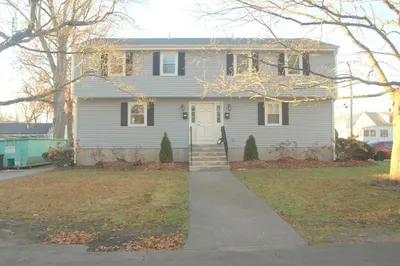 19A BrAckett RoAd #A