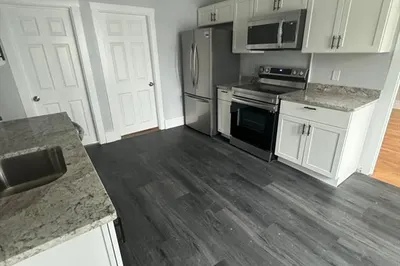 11 Seaver St #1 1