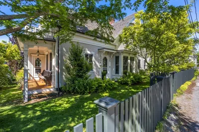 6 Washington Avenue 1