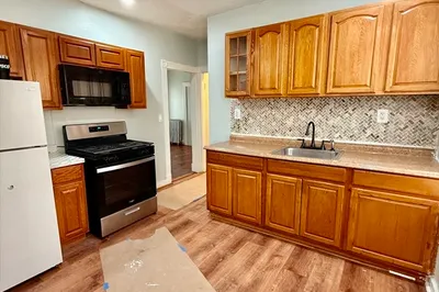 15 Dunlap St #1 1