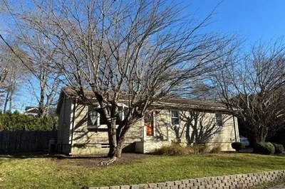 56 Dana St