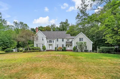 51 Bogle St