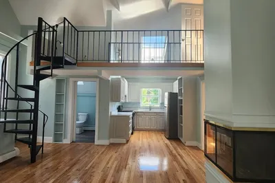 45 Hollis Ave #2
