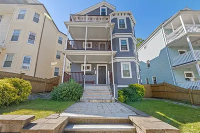 74 Kingsdale Street #3 1