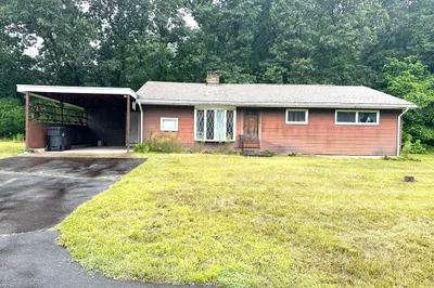 97 Sandy Hill Rd
