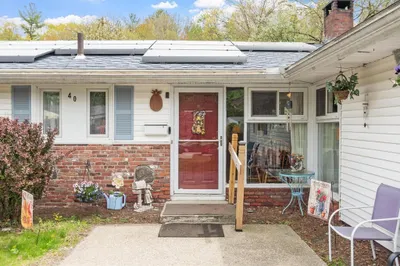 40 Ruthellen Road