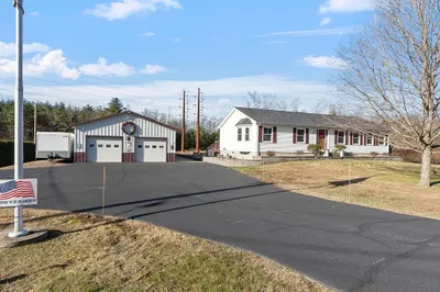 208 Turners Falls Road 1