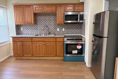 45 Mason Ave #2