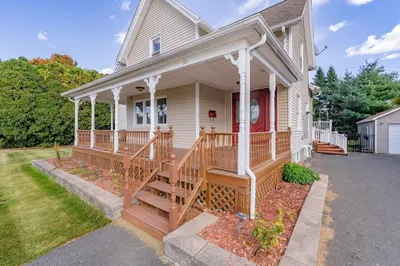 30 Lozier Ave 1