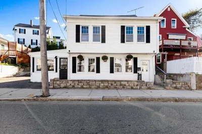 85 Centennial Ave