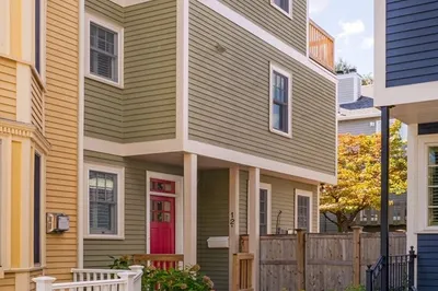 12b Watson Street