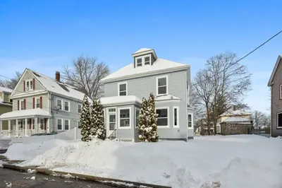 30 Massasoit St