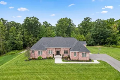 13 Bella Vista Drive 1