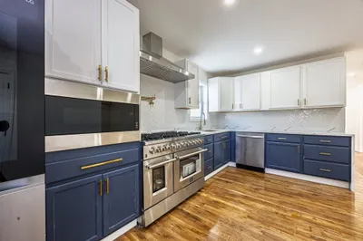 40 Devon St #2