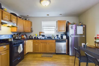 24 Chester St #1